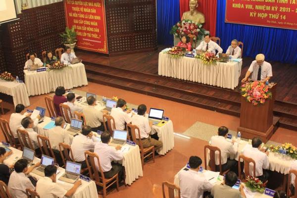 Khai mạc Kỳ họp thứ 14 HĐND tỉnh khóa VIII, nhiệm kỳ 2011-2016